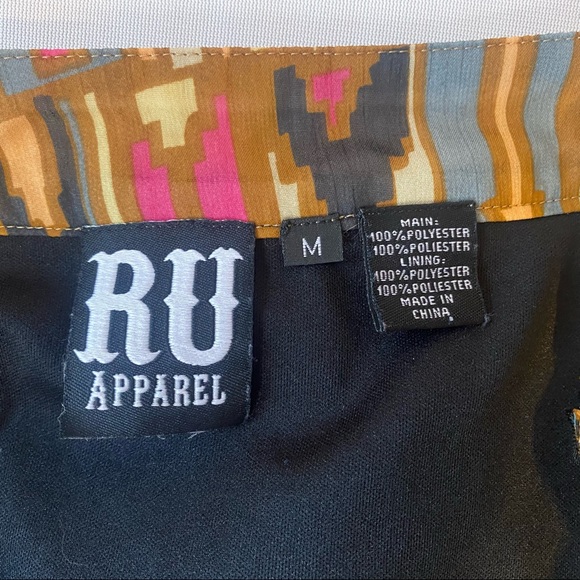 RU Apparel - Women’s A-line Multi Color Skirt - Sz: M - Picture 3 of 4
